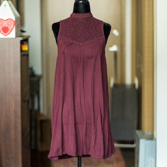 American Eagle Outfitters Dresses & Skirts - American Eagle | Lace-Neck Dress - Burgundy, S